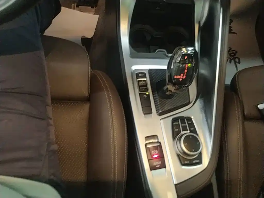 BMW X1 — миниатюра 14