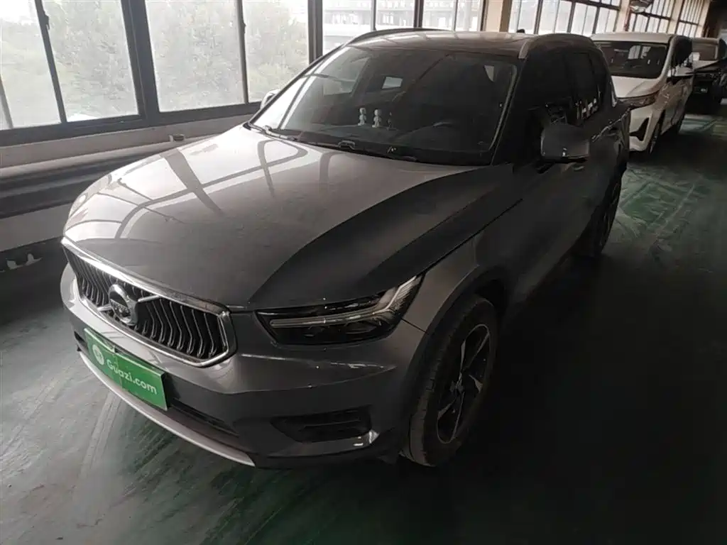 Volvo XC40 2020