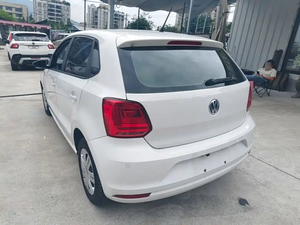 Volkswagen Polo — миниатюра 5