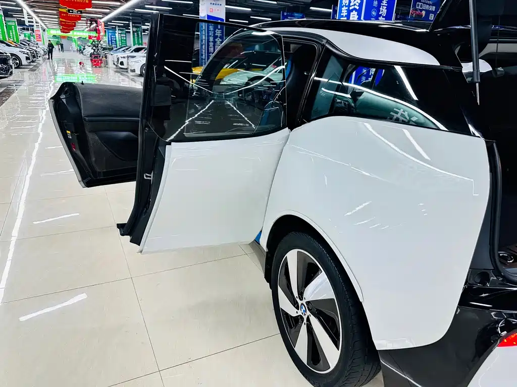 BMW i3 (Import) — миниатюра 30