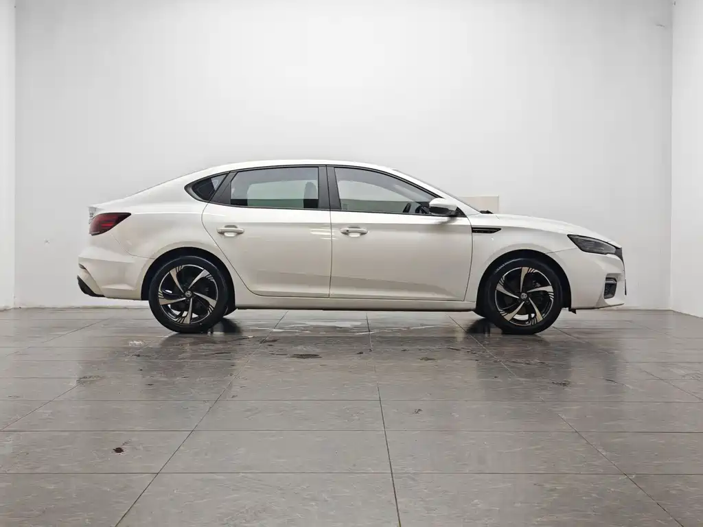 MG MG6 — миниатюра 11