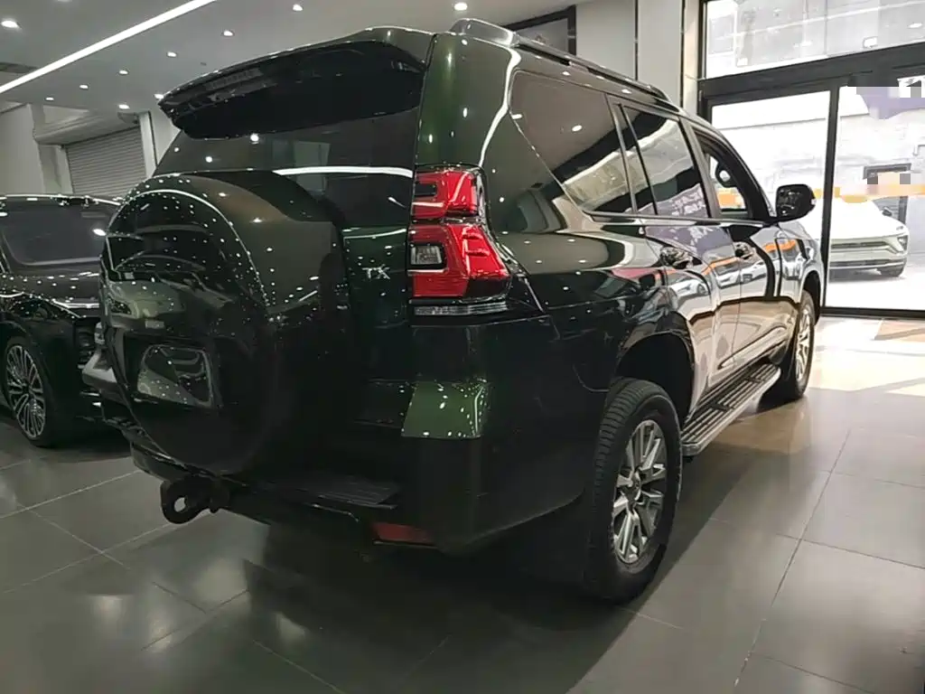 Toyota Prado — миниатюра 7