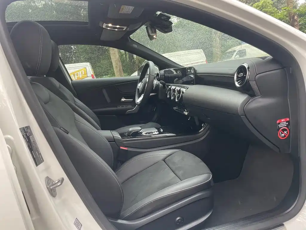 Mercedes-Benz A-Class — миниатюра 16