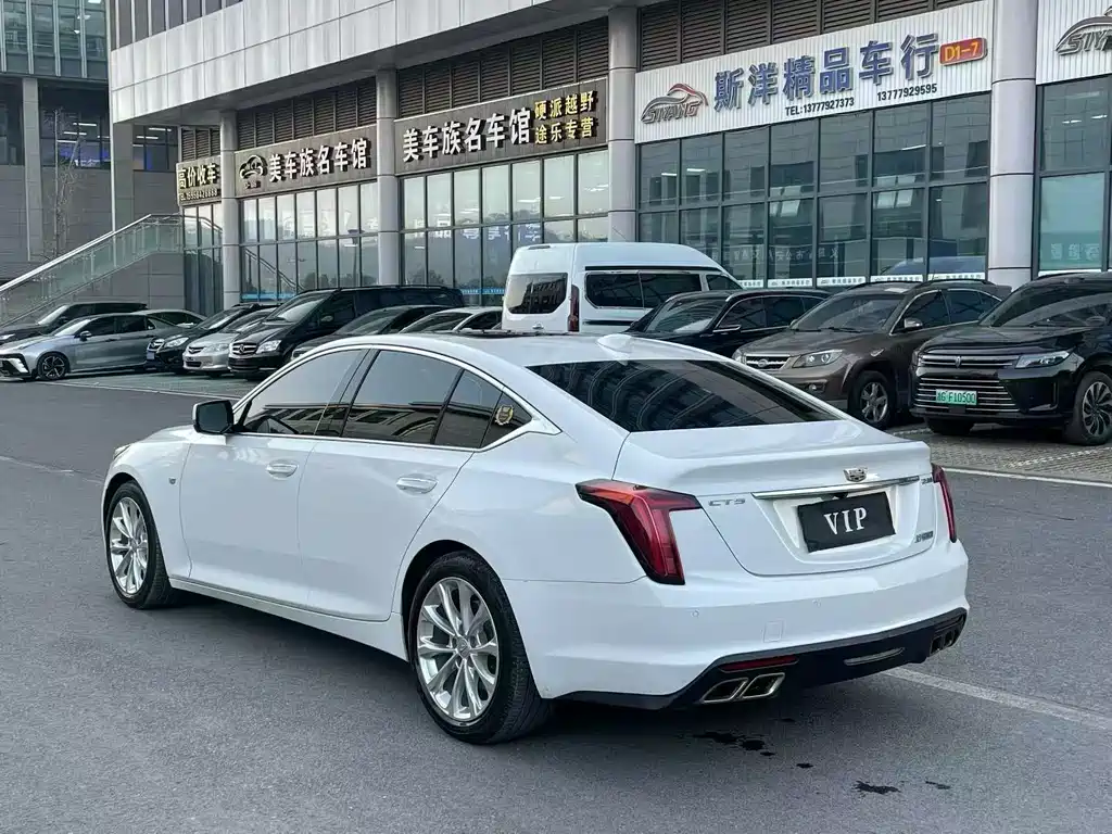CADILLAC CT5