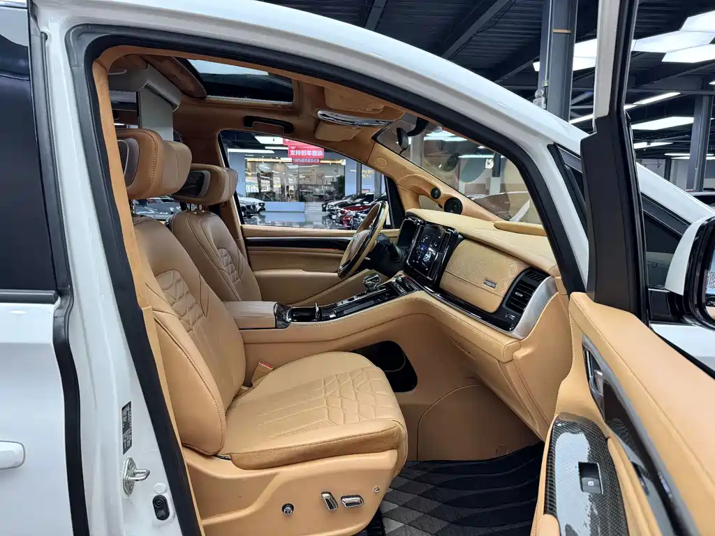 GAC Motor Trumpchi M8 — миниатюра 8