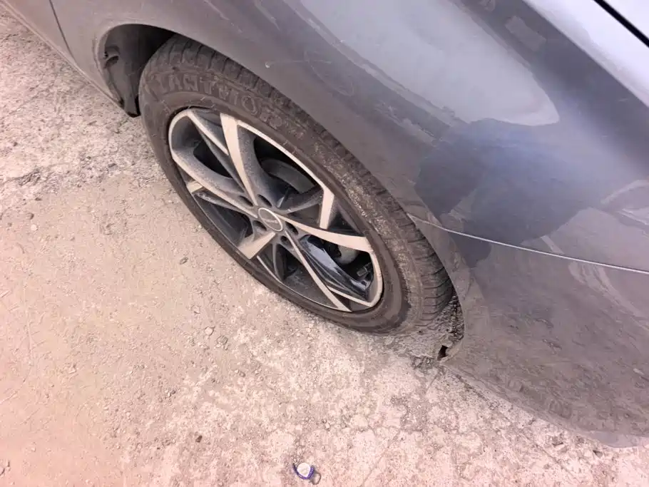 Roewe i5 — миниатюра 6