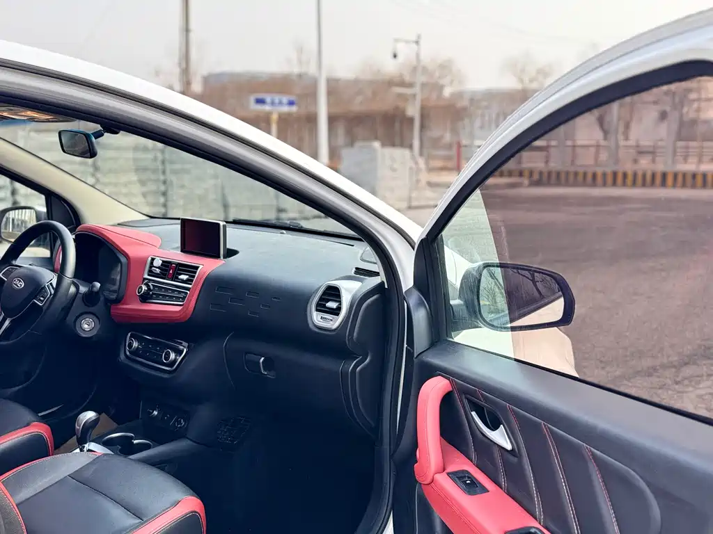 JIANGQI GROUP JAC IEV6E