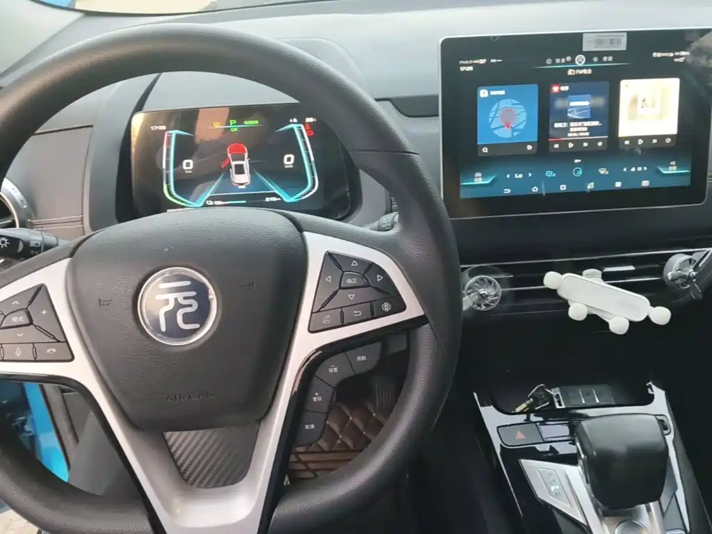 BYD Yuan EV — миниатюра 10
