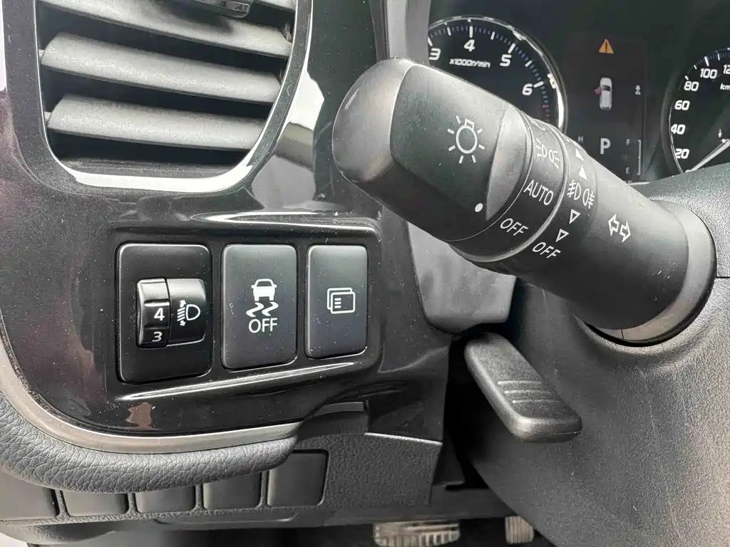 Mitsubishi Outlander — миниатюра 22