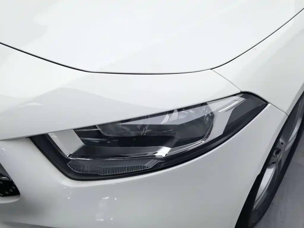 Mercedes-Benz A-Class — миниатюра 7