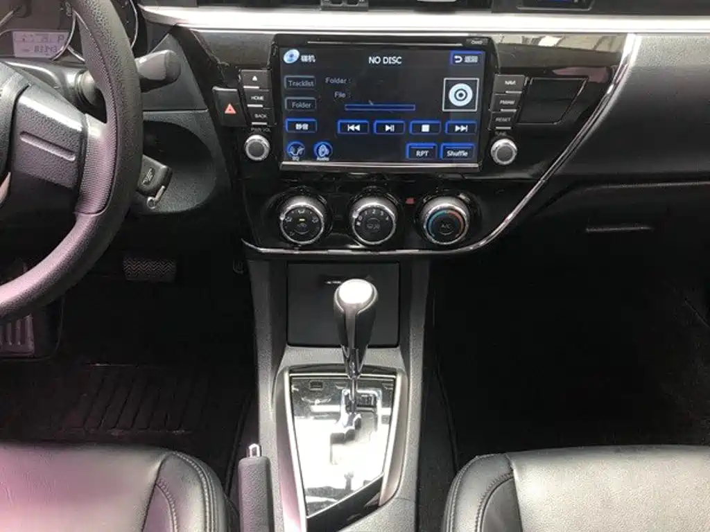 Toyota Corolla — миниатюра 10