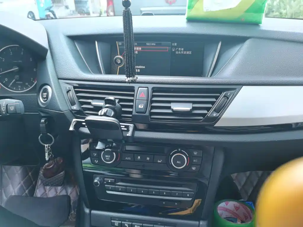 BMW X1 — миниатюра 9