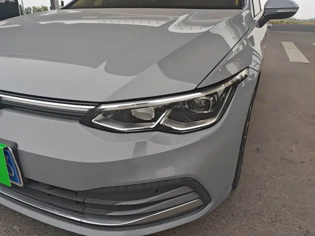 Volkswagen Golf — миниатюра 24