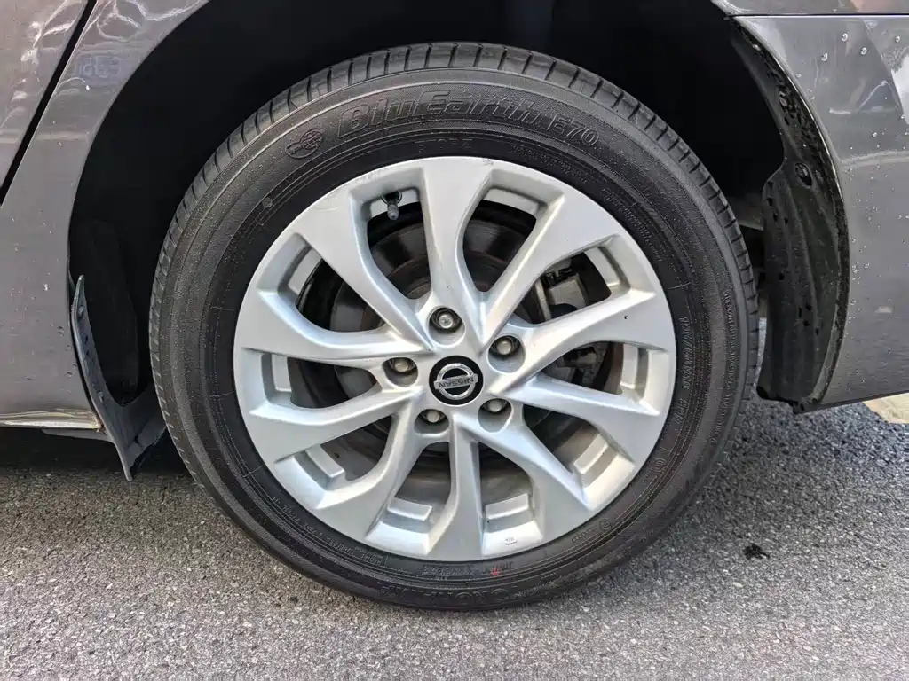 Nissan Sylphy — миниатюра 10