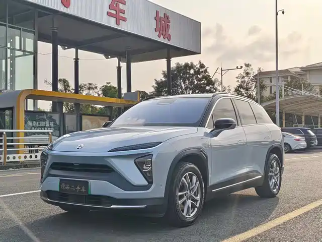 NIO NIO ES6 2020