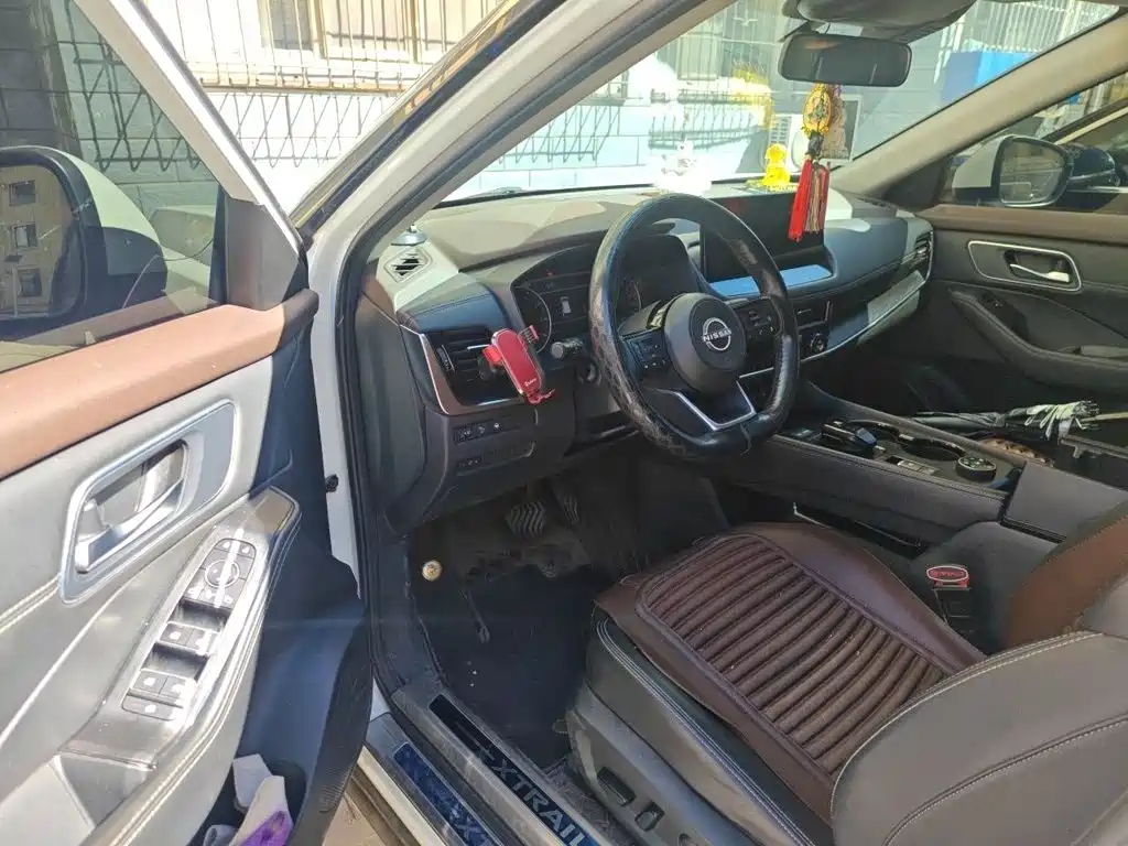 Nissan X-Trail — миниатюра 14