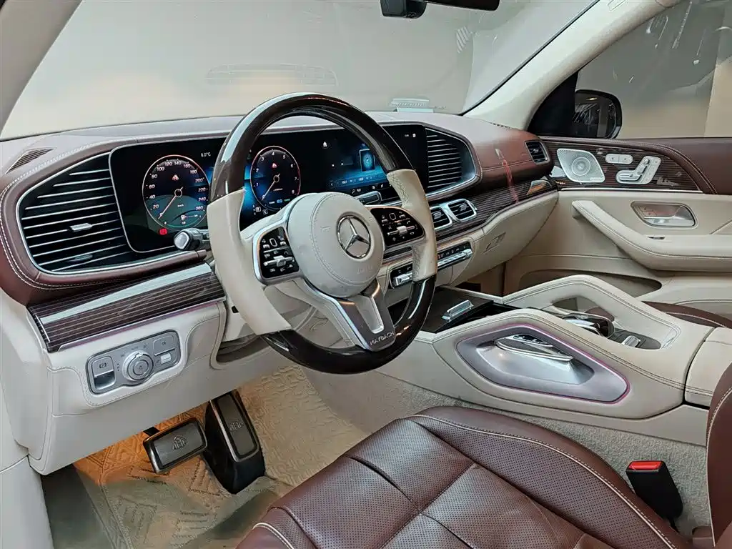 MERCEDES-BENZ MAYBACH GLS