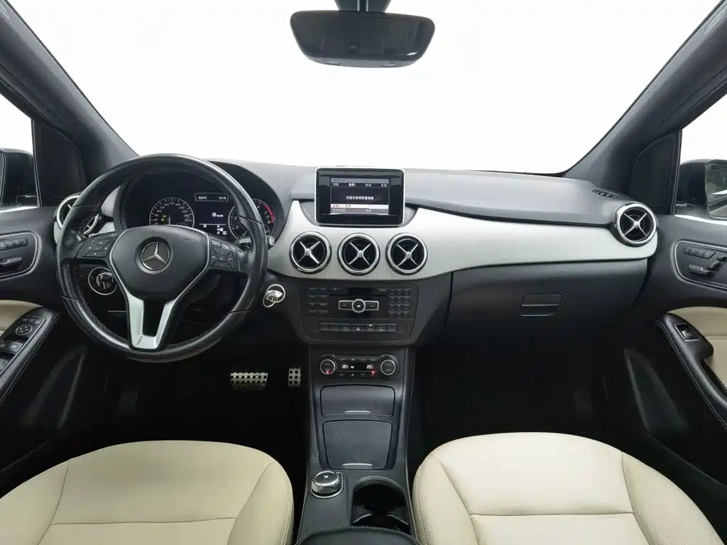 Mercedes-Benz B-Class — миниатюра 5
