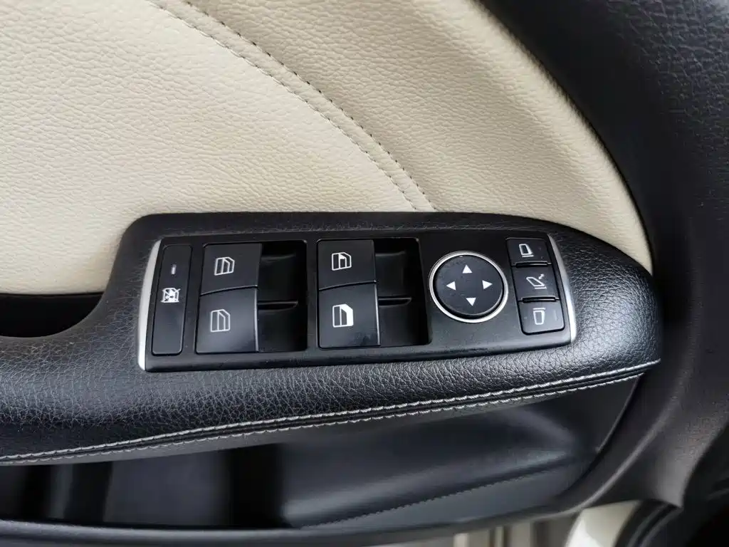 Mercedes-Benz B-Class — миниатюра 9