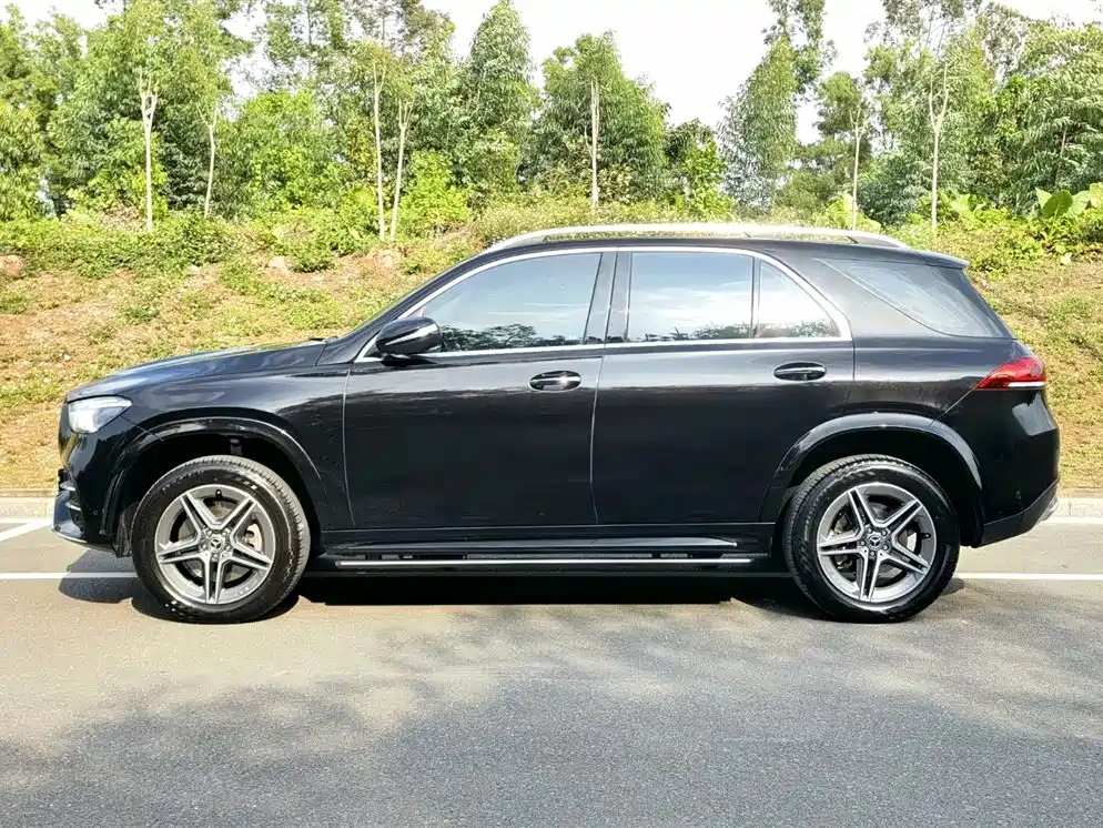 MERCEDES-BENZ GLE