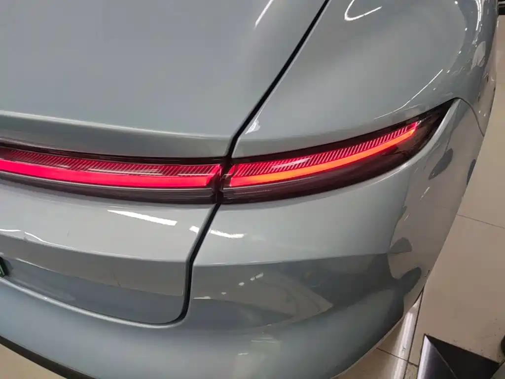 NIO ET5 — миниатюра 8
