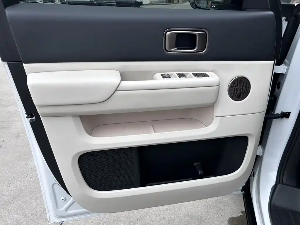 Li Auto Li MEGA — миниатюра 19