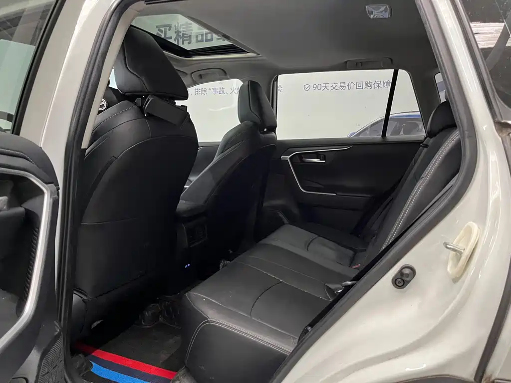 Toyota Wildlander — миниатюра 13
