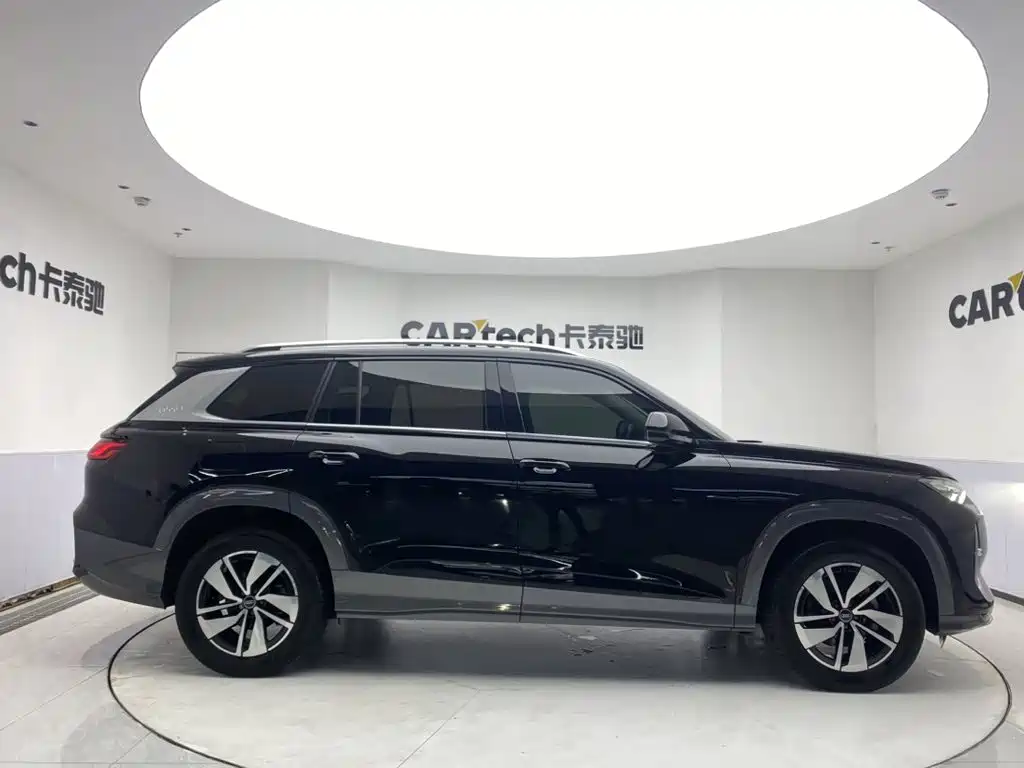 Audi Q6 — миниатюра 4