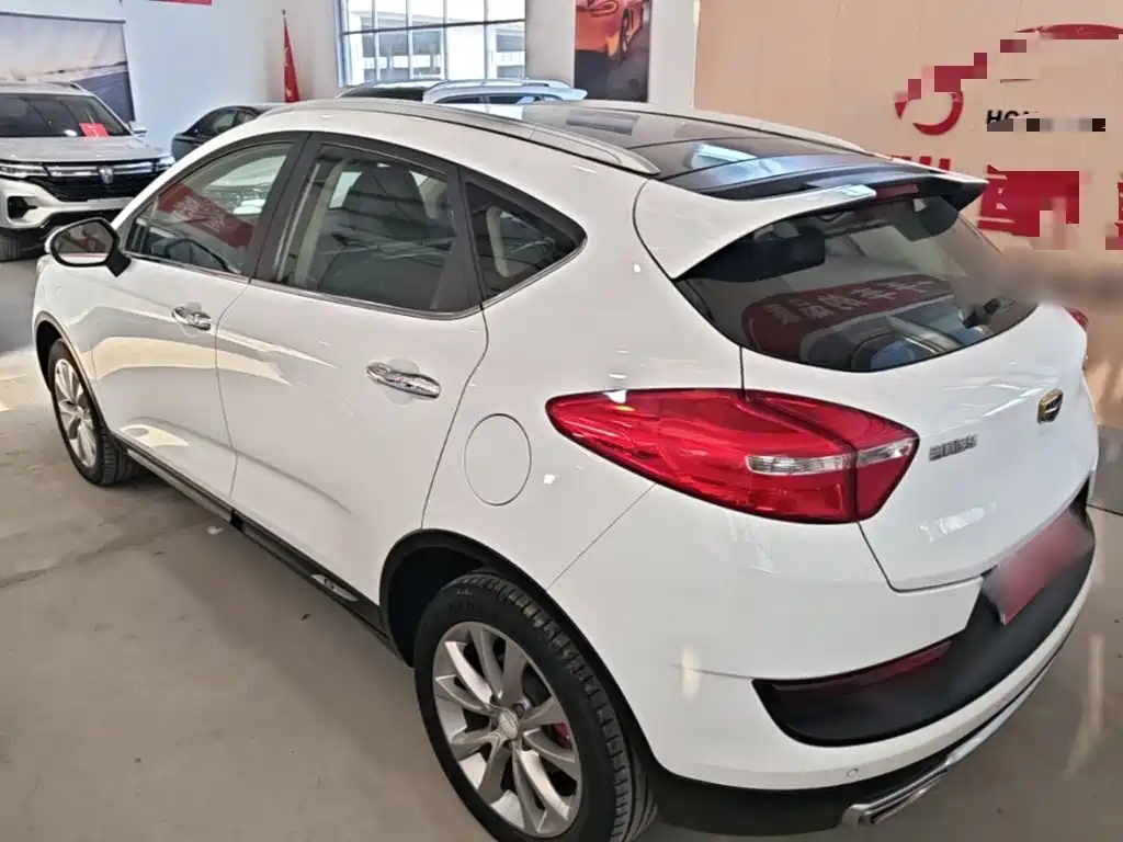 Geely Emgrand GS — миниатюра 5