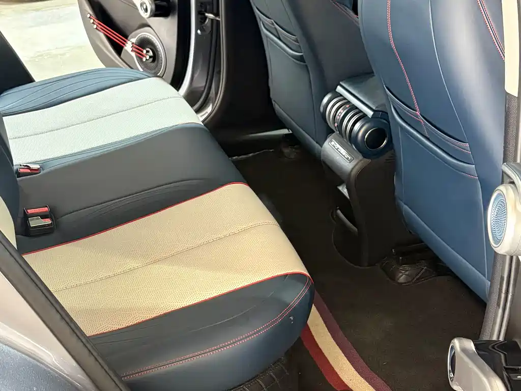 BYD Yuan Plus — миниатюра 7