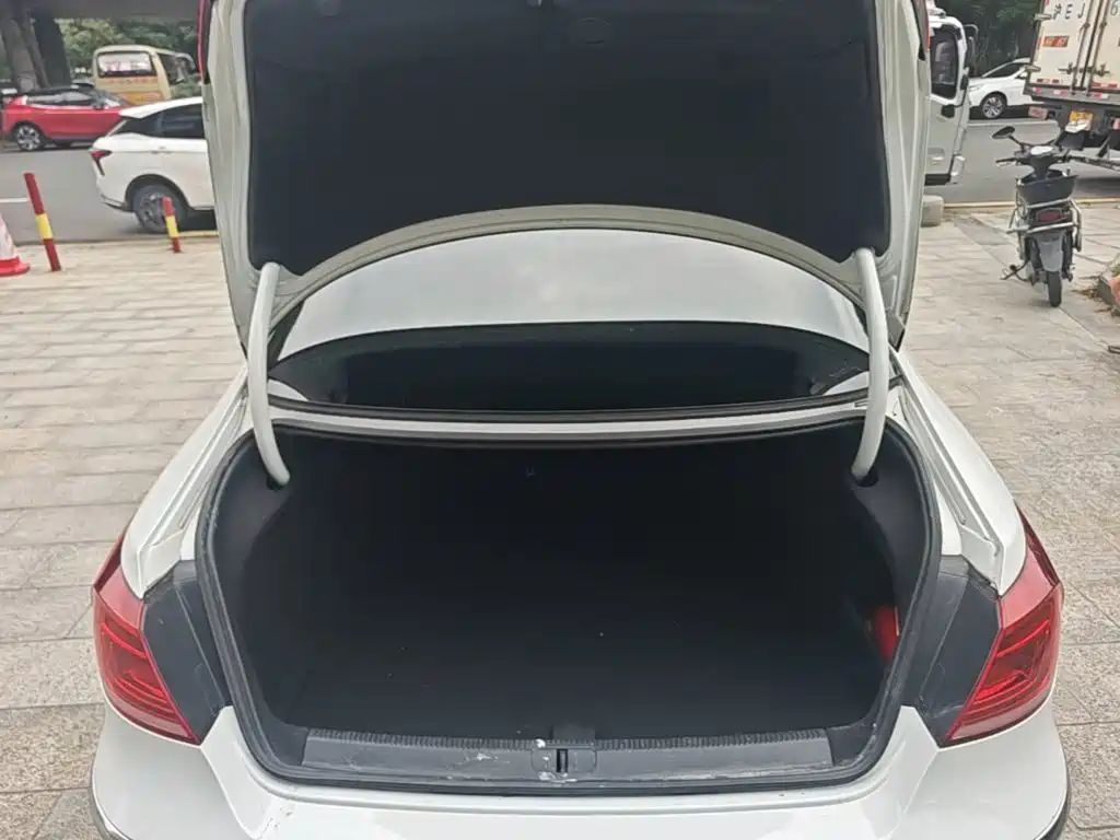 Volkswagen CC — миниатюра 19