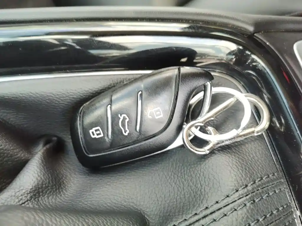 Roewe i5 — миниатюра 9