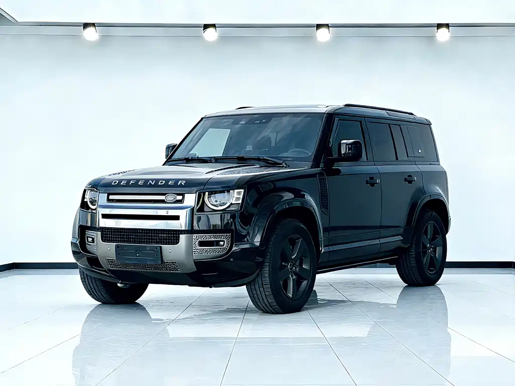 Land Rover Defender 2023
