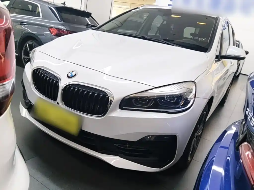 BMW 2 Series Gran Tourer — миниатюра 2