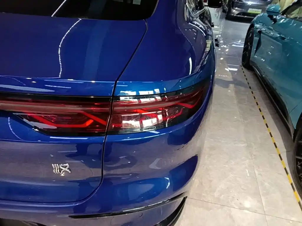 BYD Han — миниатюра 8