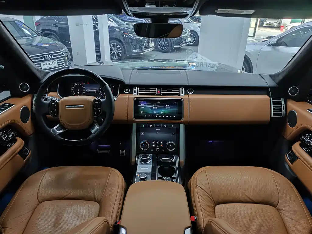 Land Rover Range Rover 2022 3.0 L6 400PS Long Wheelbase