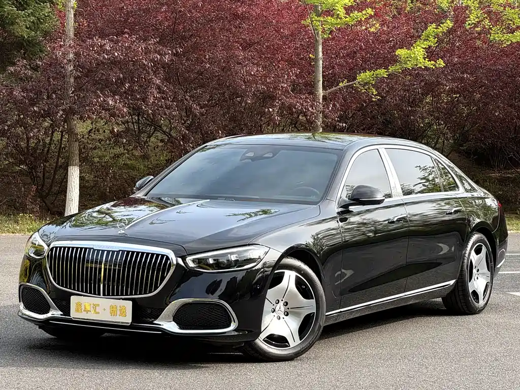 Mercedes-Benz S-Class 2025