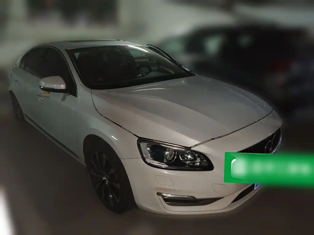 Volvo S60 — миниатюра 24