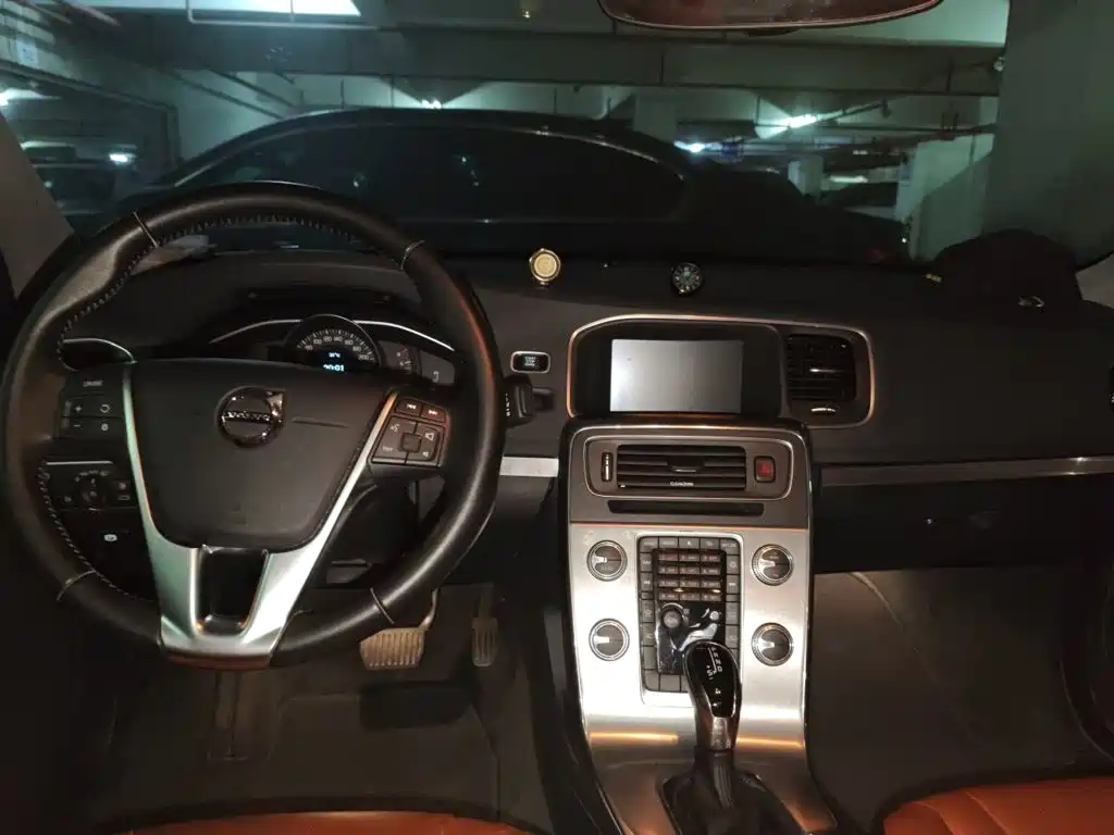 Volvo S60 — миниатюра 13