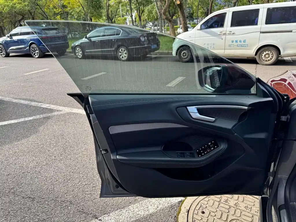 Audi A5L Sportback — миниатюра 11