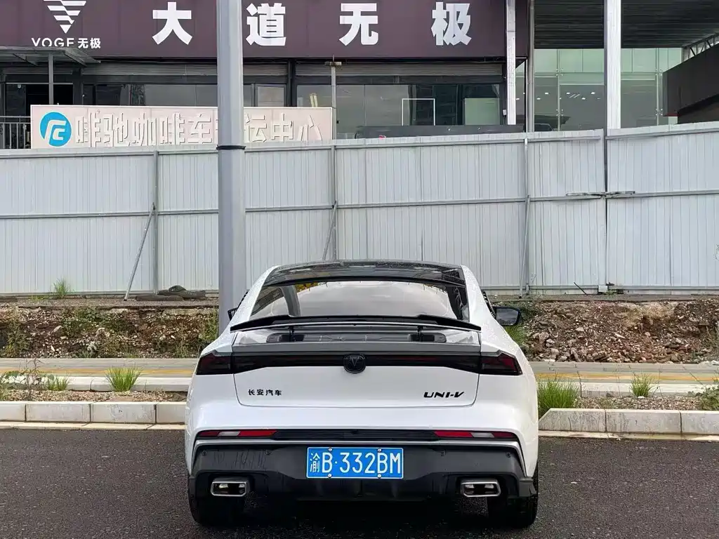 Changan UNI-V — миниатюра 8