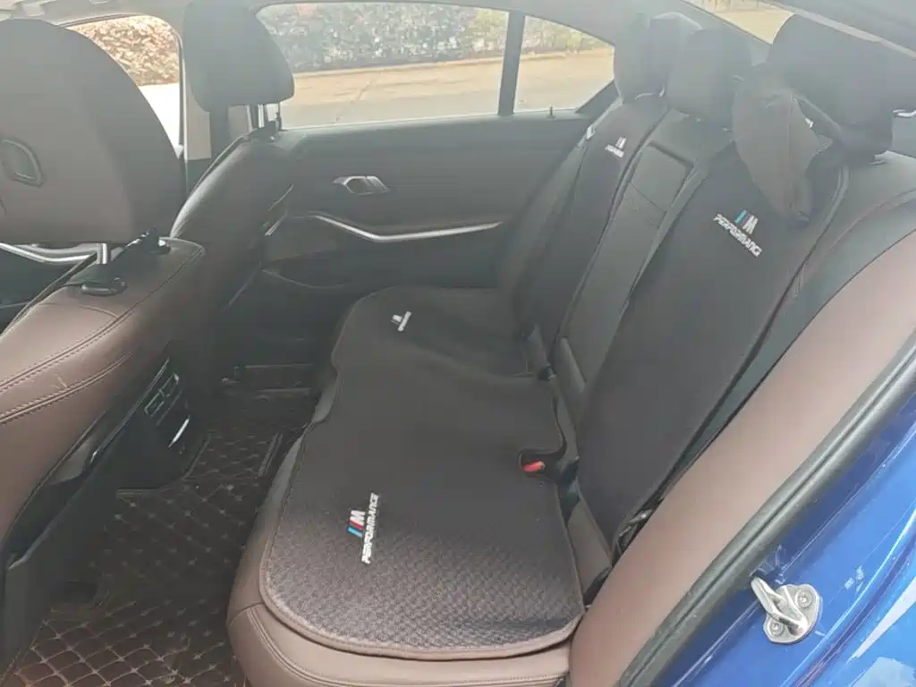 BMW 3 Series — миниатюра 17
