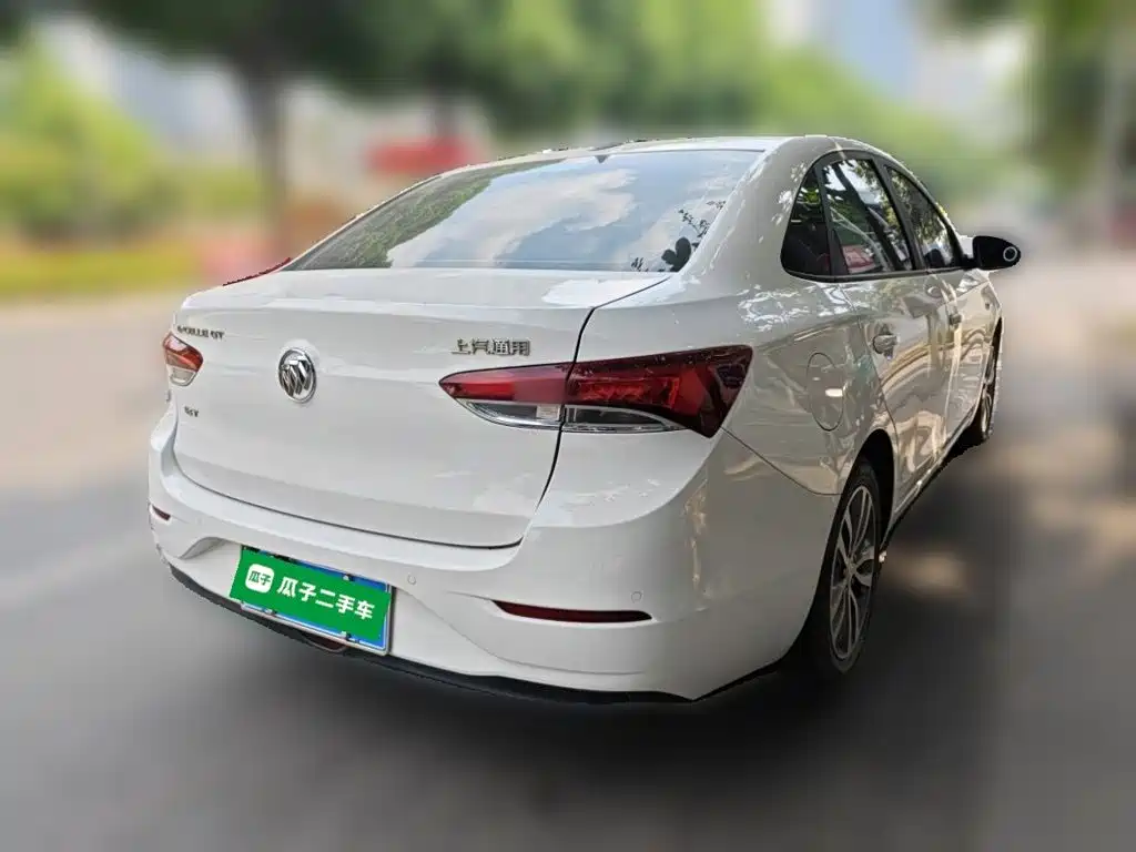 Buick Excelle — миниатюра 4