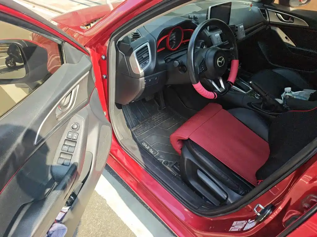 Mazda 3 Axela — миниатюра 12