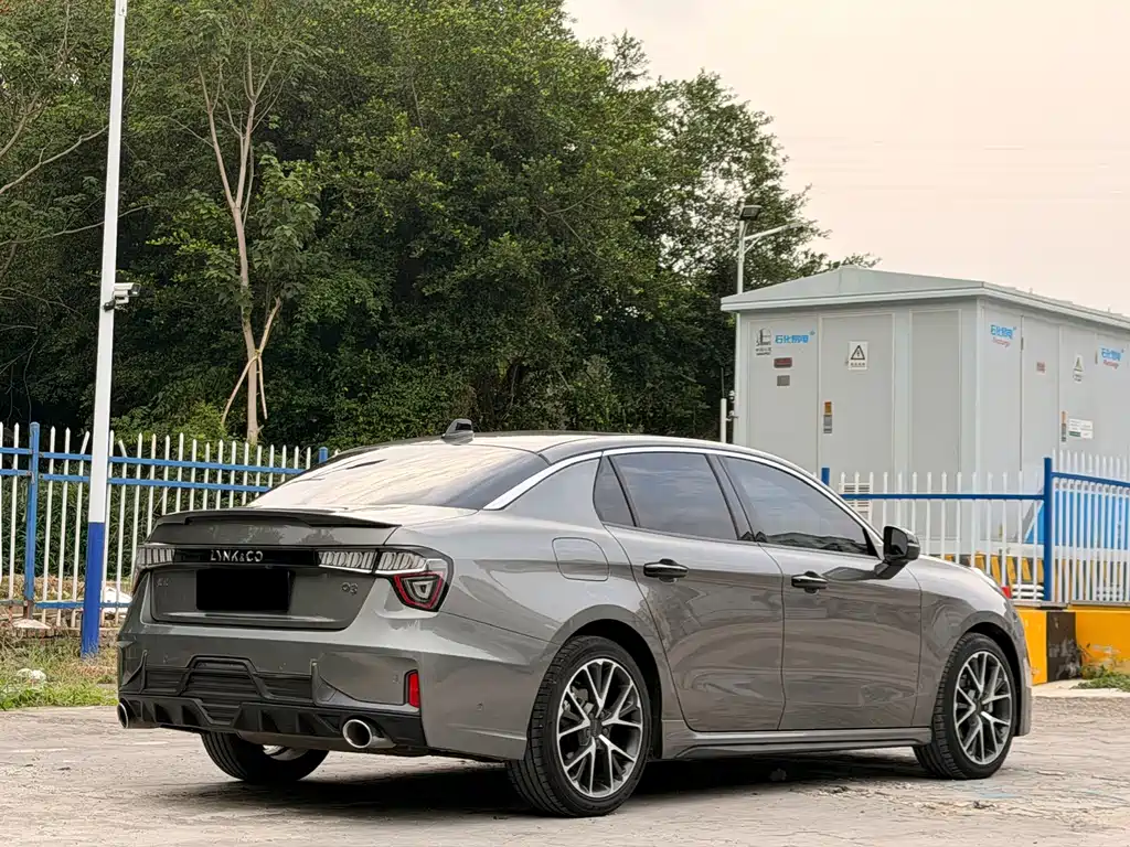 Lynk & Co 03 — миниатюра 14