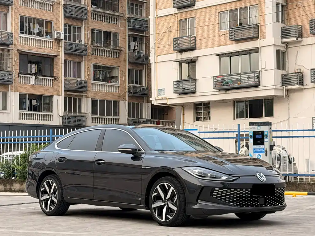 Volkswagen Lamando — миниатюра 3