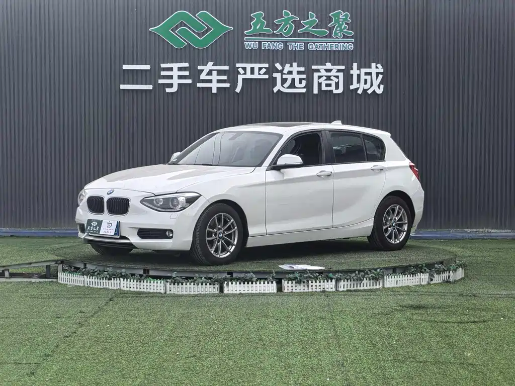 BMW 1 Series (Import) 2013