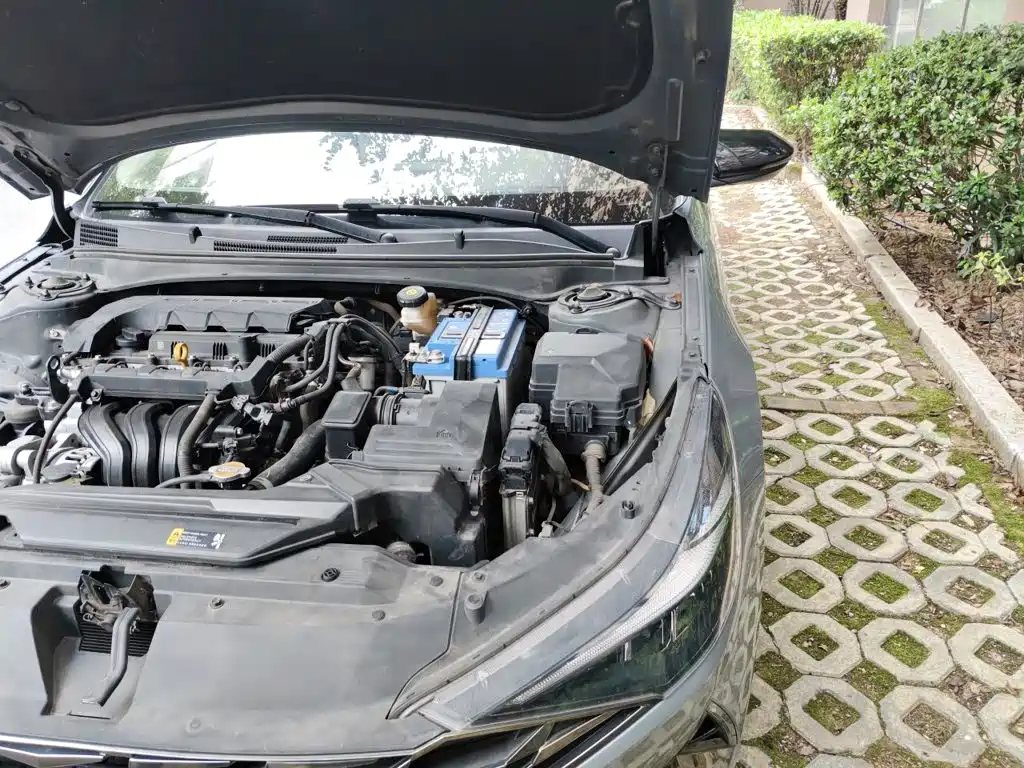 Hyundai Elantra — миниатюра 21