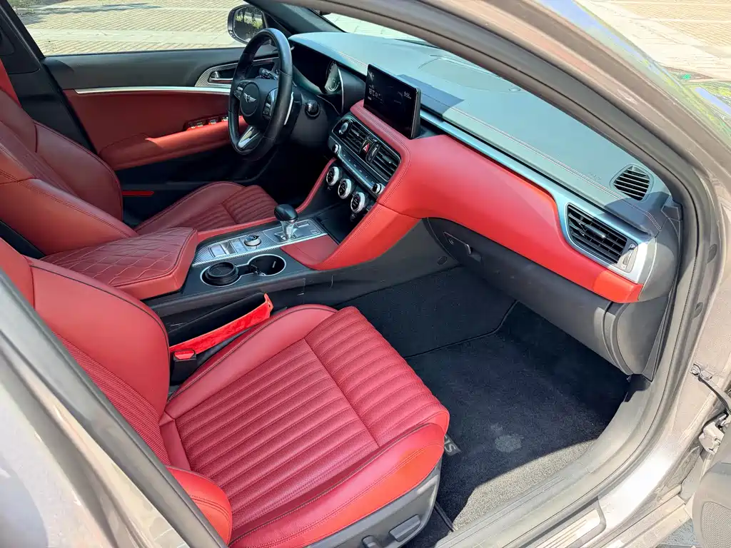 Genesis G70 — миниатюра 19