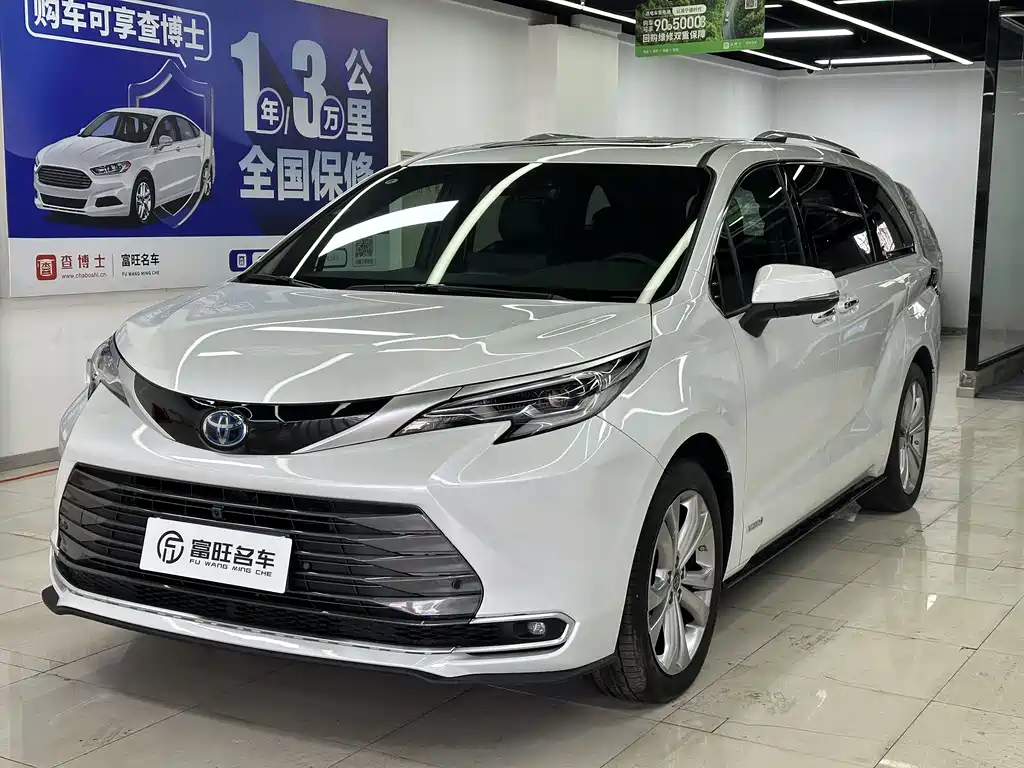 TOYOTA SIENNA